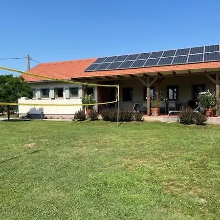 Дом отдыха Reinpold Vendeghaz Buzsak